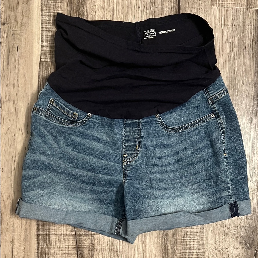 Signature by Levi Strauss Maternity Shortie Jean Shorts